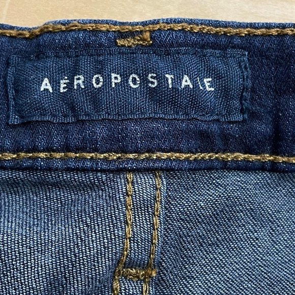 Aeropostale Skinny Jeans Sz 6 /28 Mid-Rise Dark Denim Skinny Stretch 31" Inseam - Picture 3 of 11